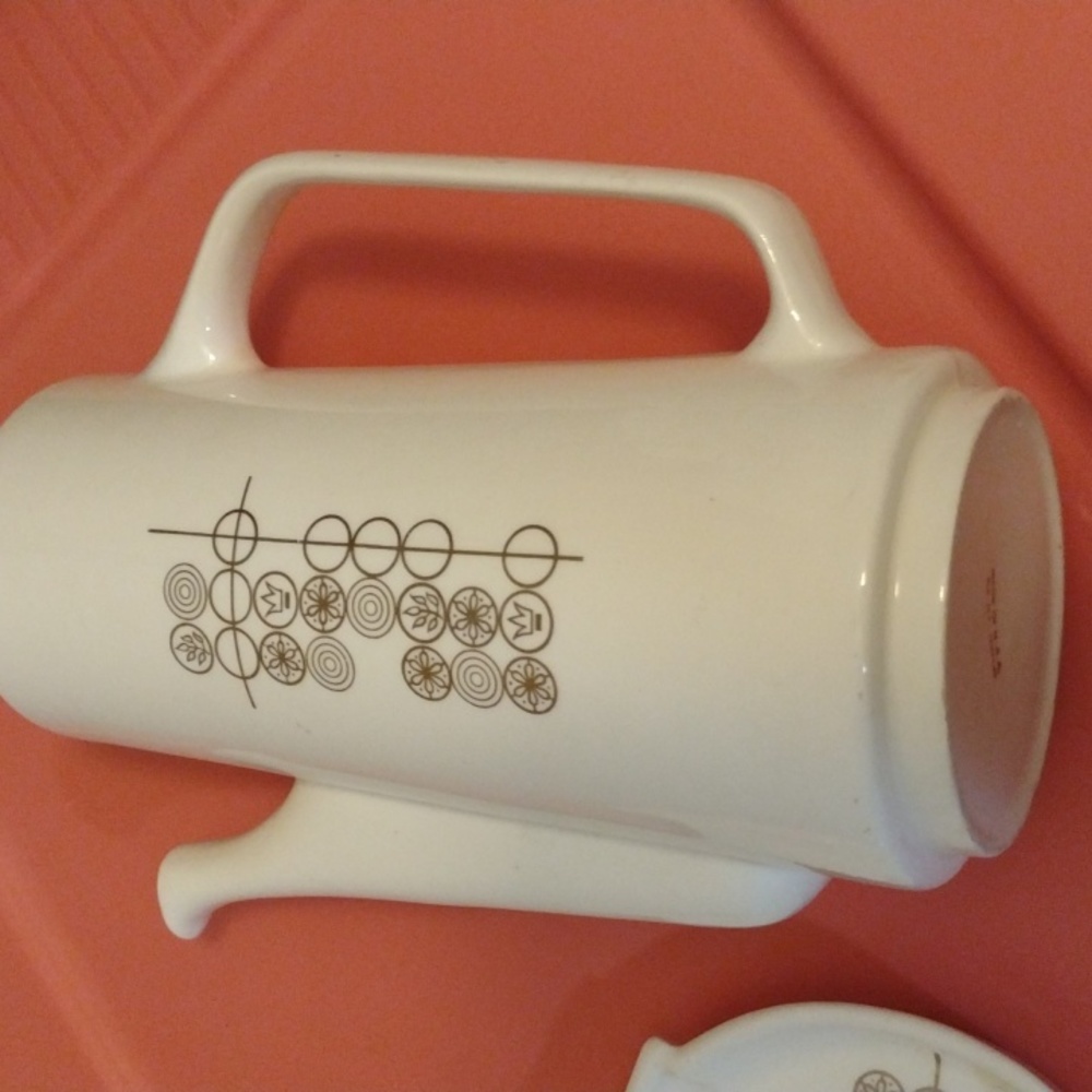 Mid Century pitcher and platter. - Picture 3 of 6